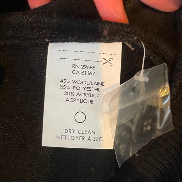 Pendleton red and black plaid wool blend cardigan - Picture 7 of 7